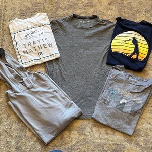 Travis Mathew Assorted T-Shirt Set - Gray, Navy, White, Navy. Men’s Small